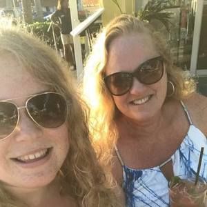 Meet your Posher, Kimberly